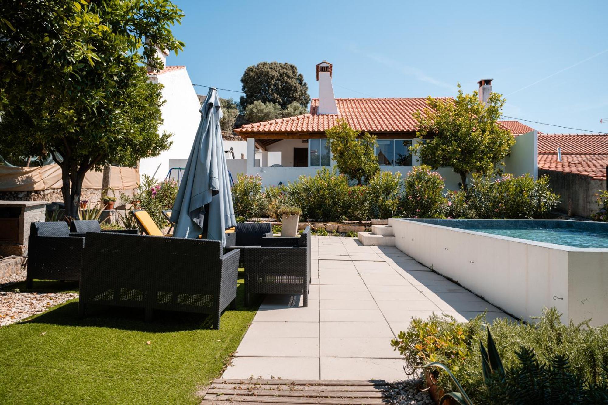 Casa Dos Escritores - Casa De Ferias Com Piscina Privada Марван Экстерьер фото