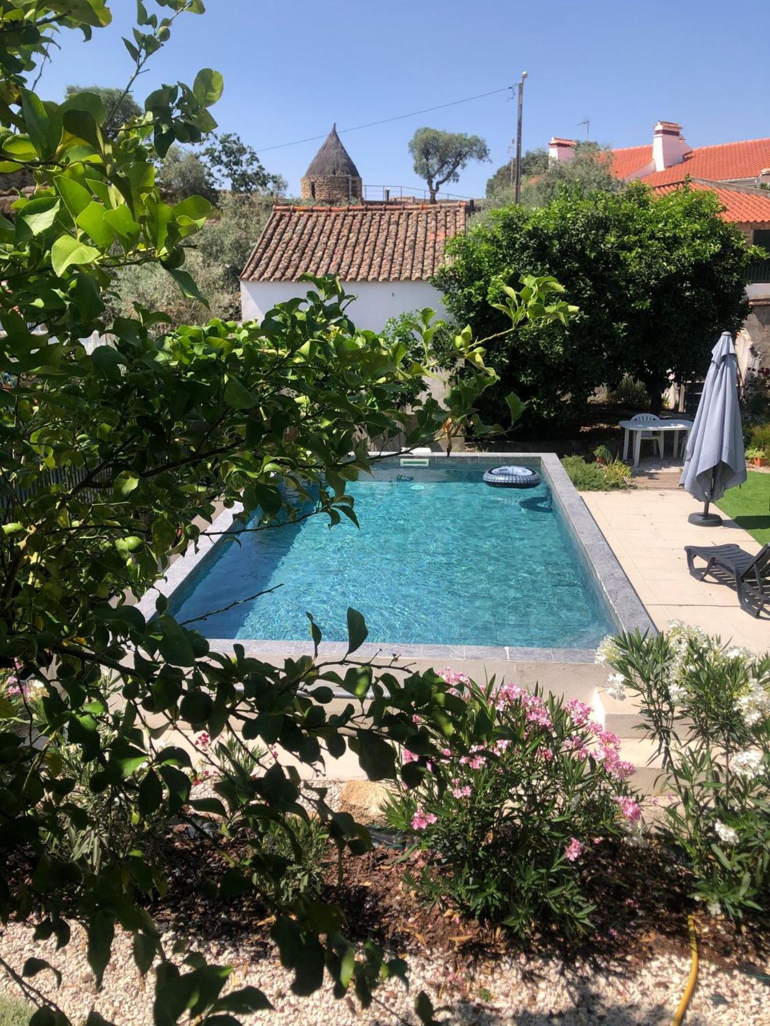 Casa Dos Escritores - Casa De Ferias Com Piscina Privada Марван Экстерьер фото